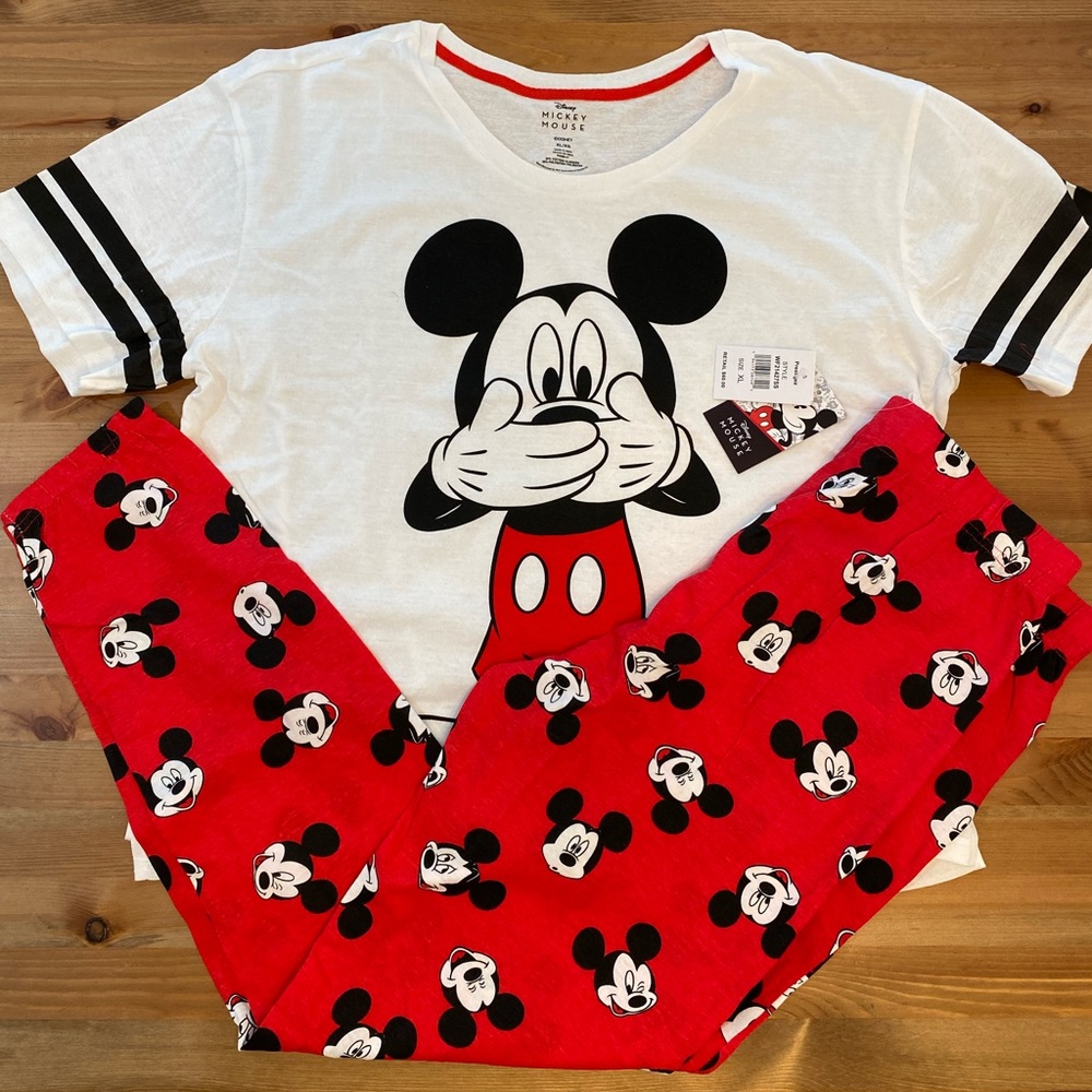 Brand New With Tags Womens Mickey Mouse Pajamas PJs Sleepwear XL Red Dis…